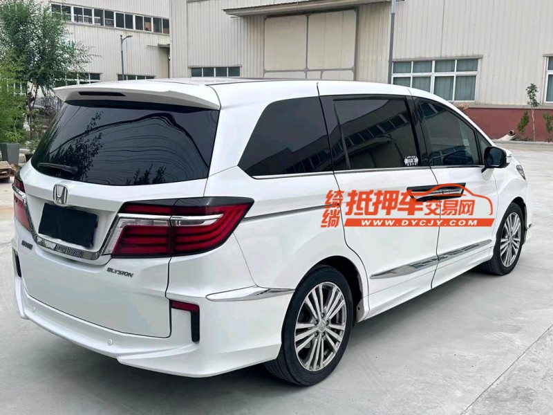 徐州17年本田艾力绅4