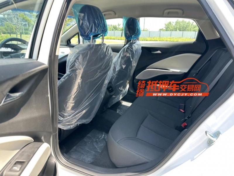 盐城23年别克微蓝4