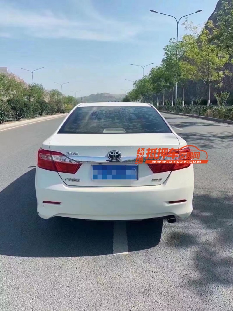 济南13年丰田凯美瑞9