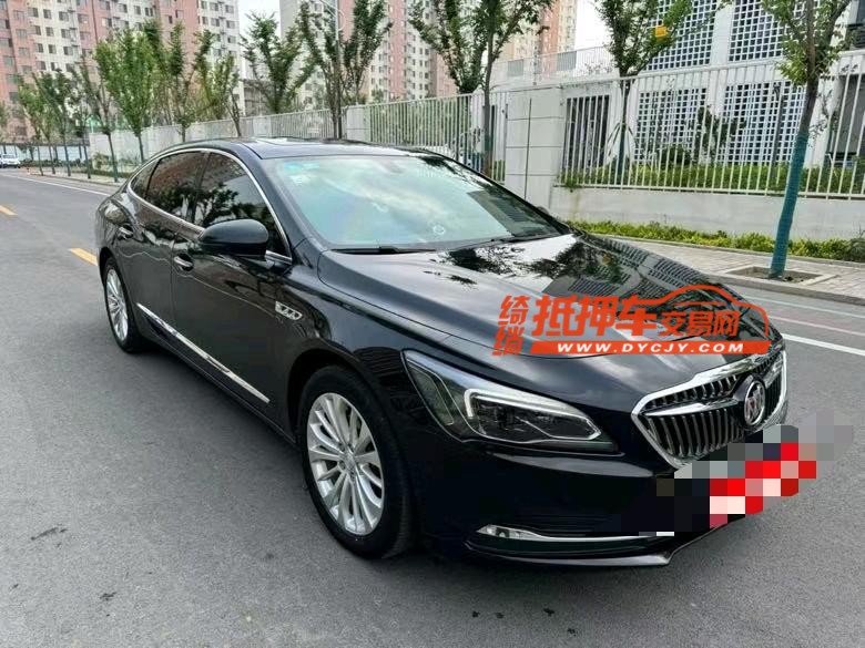 济宁18年别克君越2