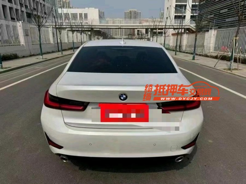 济宁20年宝马3系8