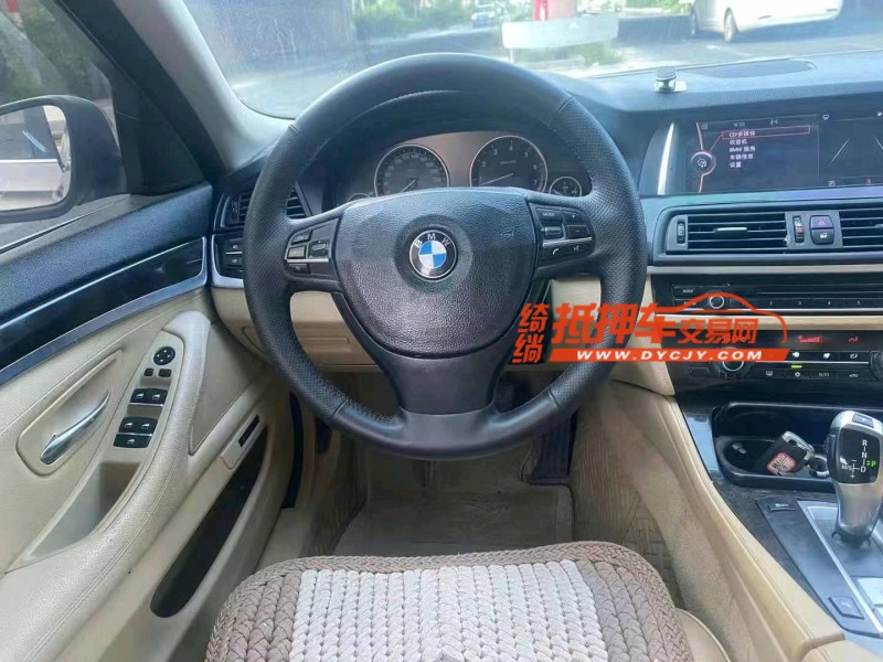 济南12年宝马5系3