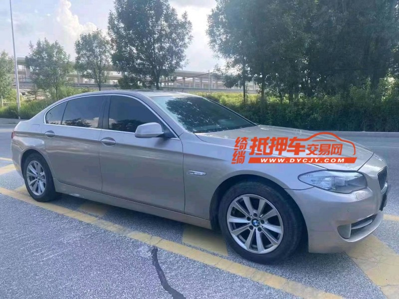 济南12年宝马5系8