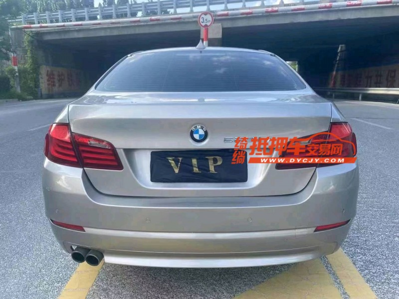 济南12年宝马5系9