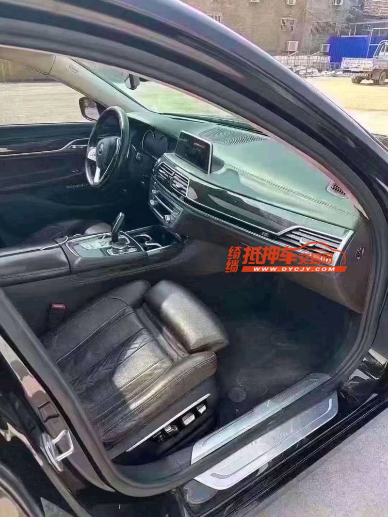 济南17年宝马7系7