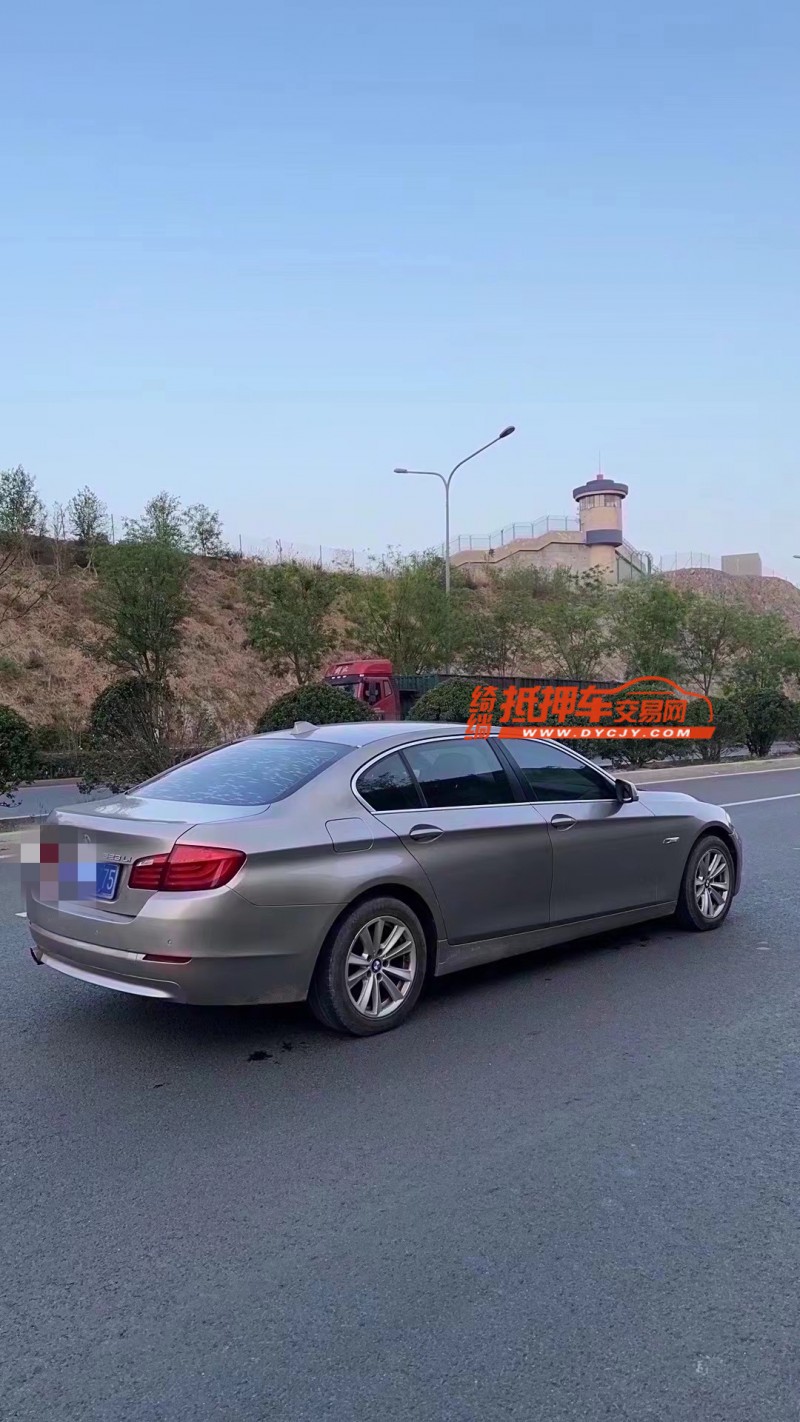 济南12年宝马5系7