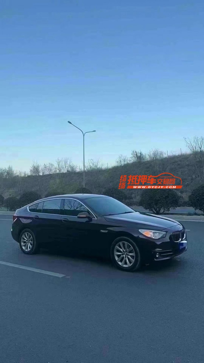 济南16年宝马5系GT3