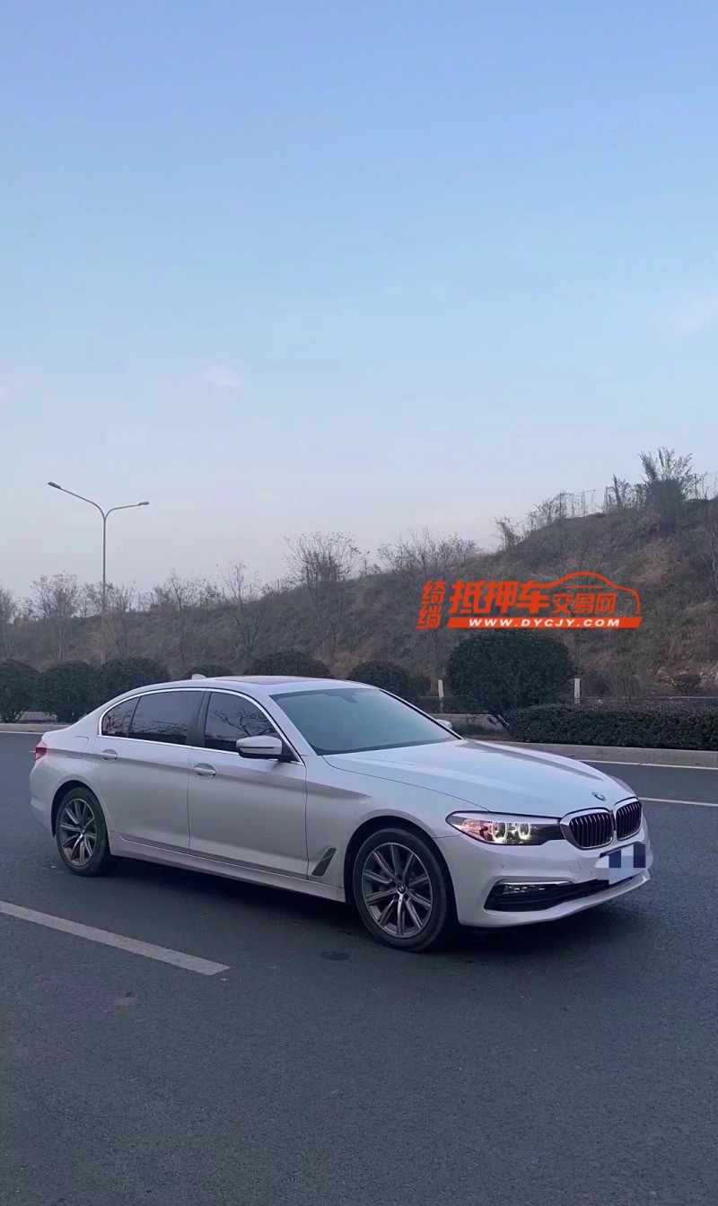 济南17年宝马5系3