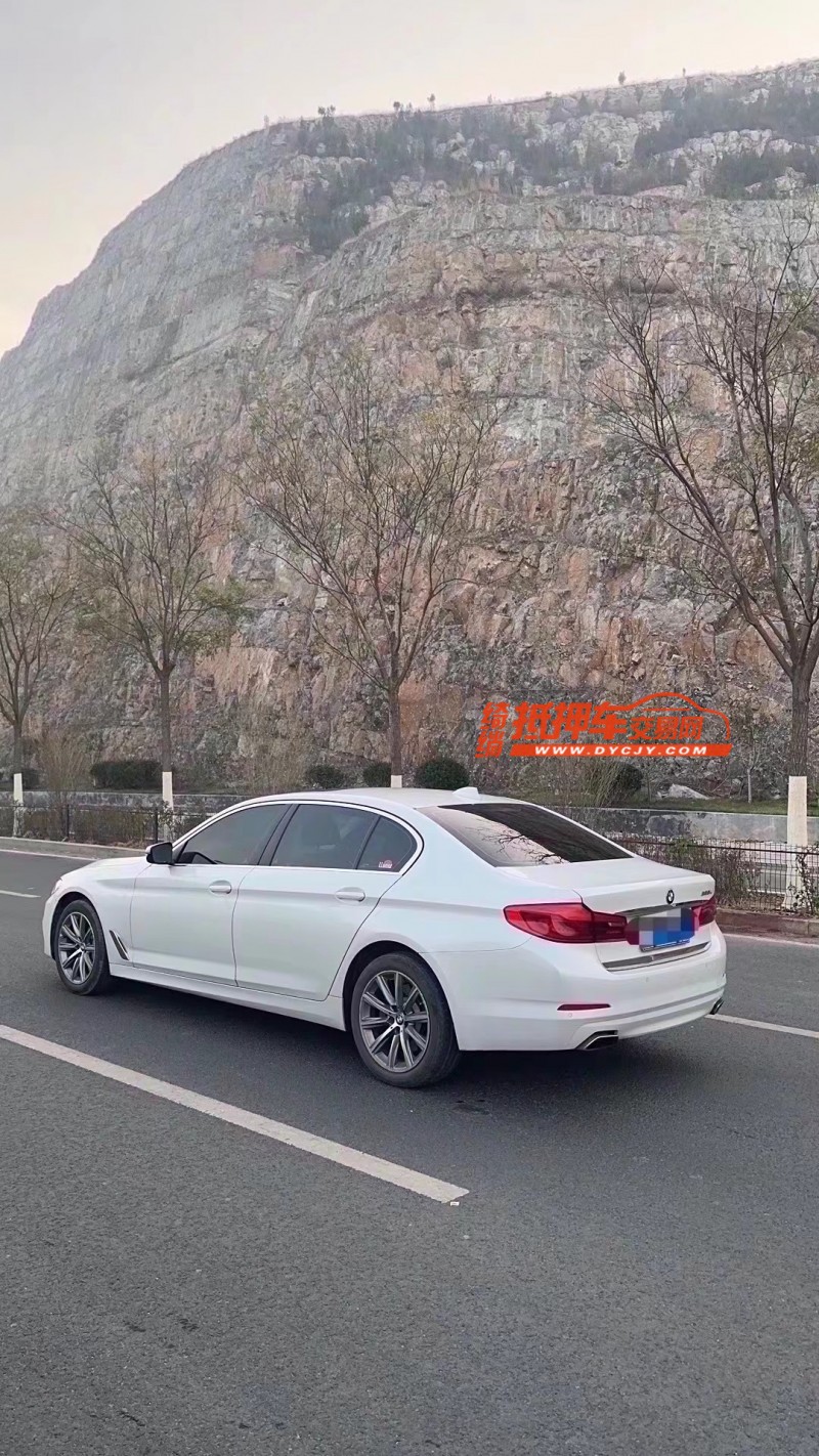 济南17年宝马5系4