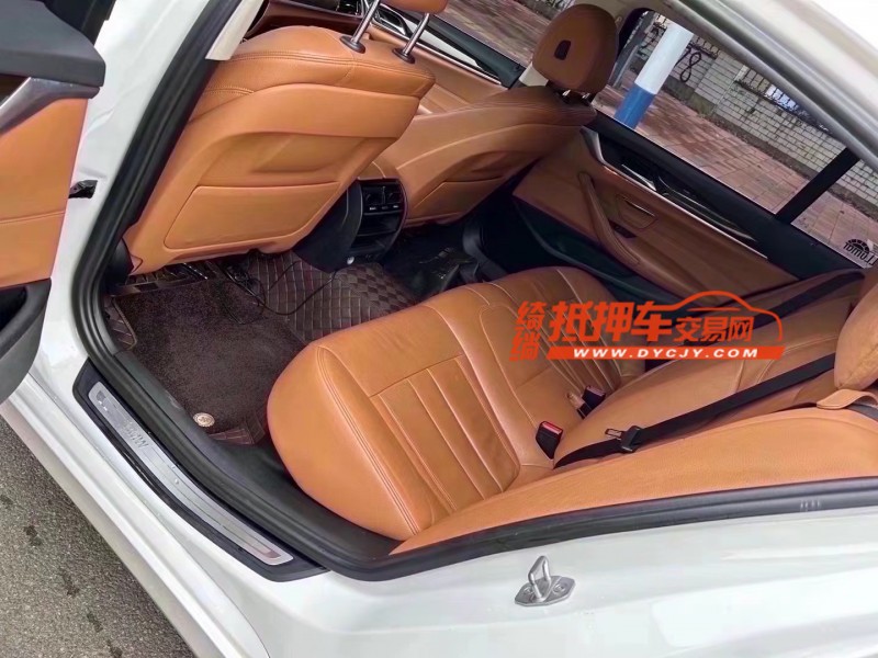 济南17年宝马5系8