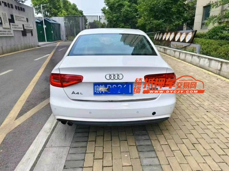 苏州18年奥迪A4L9