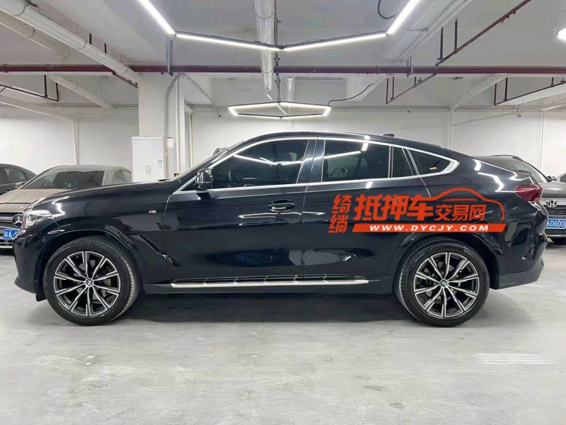 广州21年宝马X64