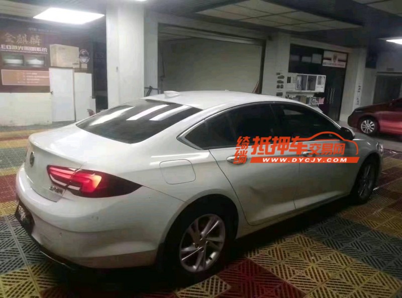 汕头21年别克君威9