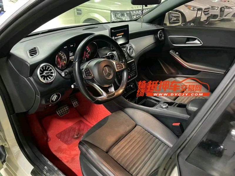 成都16年奔驰CLA4