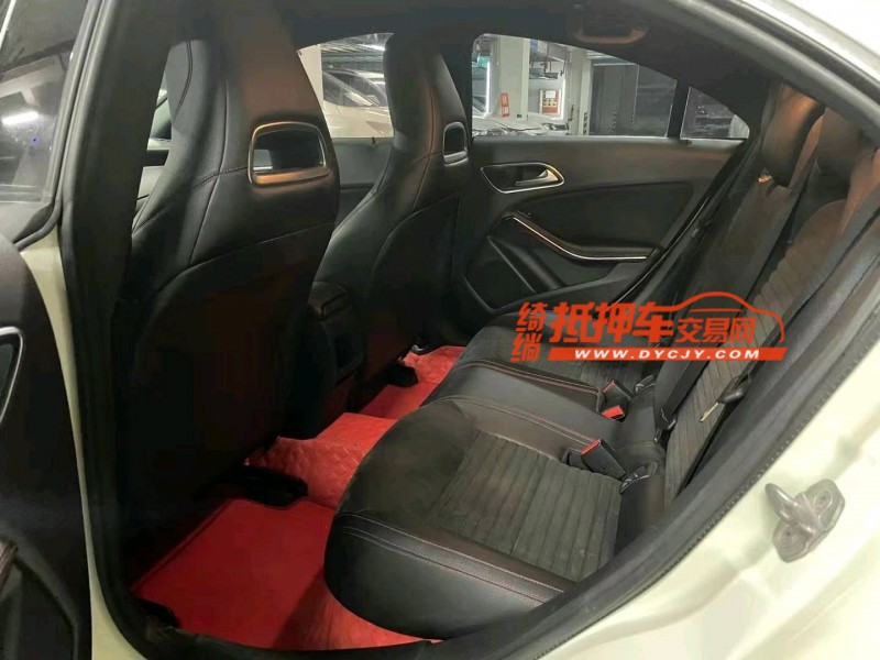 成都16年奔驰CLA6