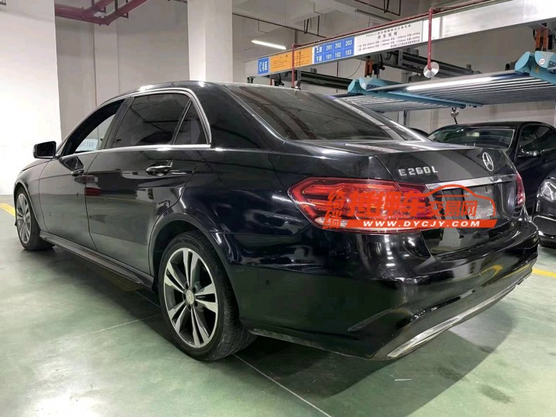 成都14年奔驰E5