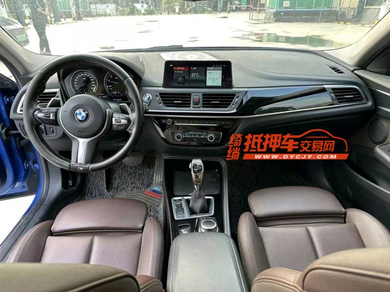 中山19年宝马1系8