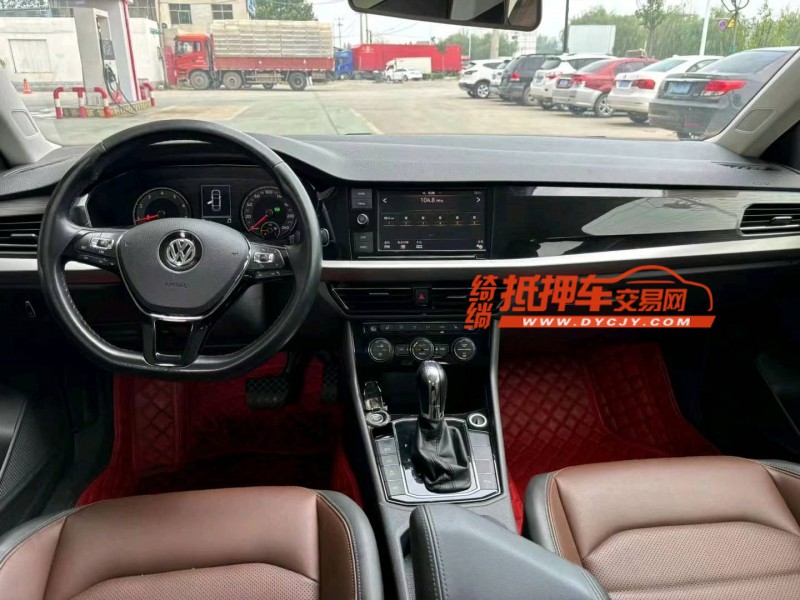 保定18年大众朗逸6