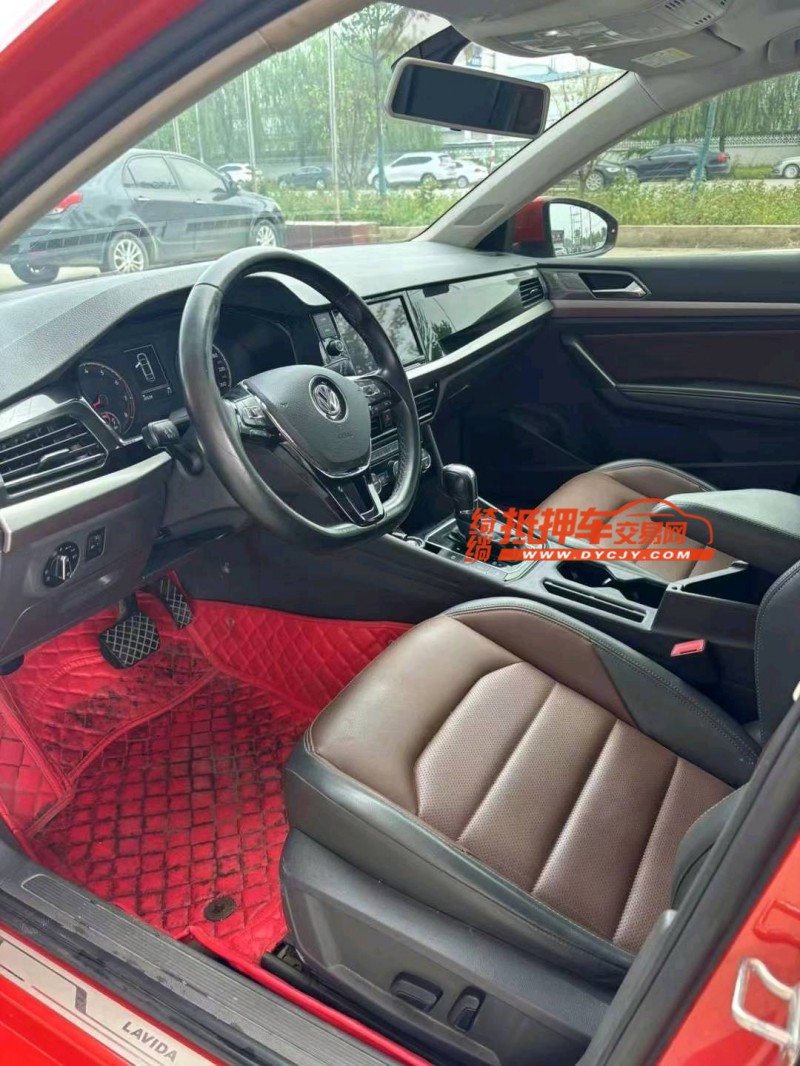 保定18年大众朗逸8