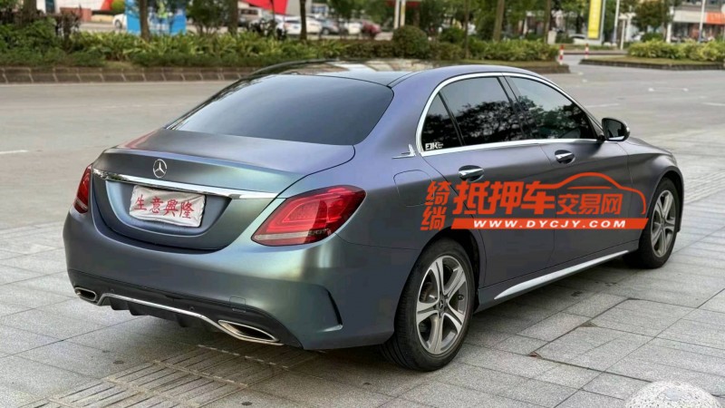 陽江20年奔馳C8