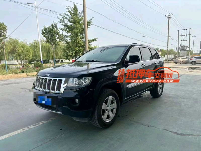 保定13年Jeep大切诺基2