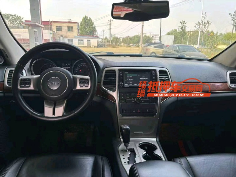 保定13年Jeep大切诺基6