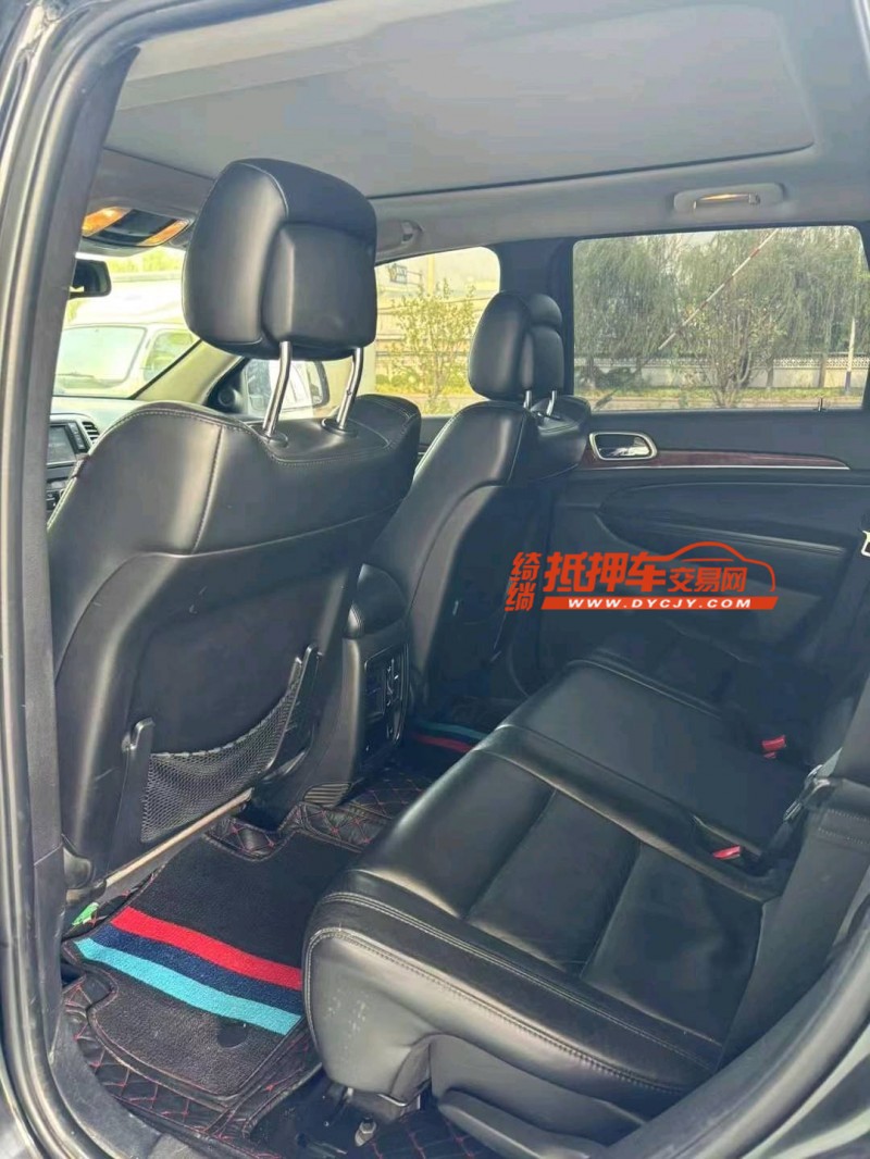 保定13年Jeep大切诺基8