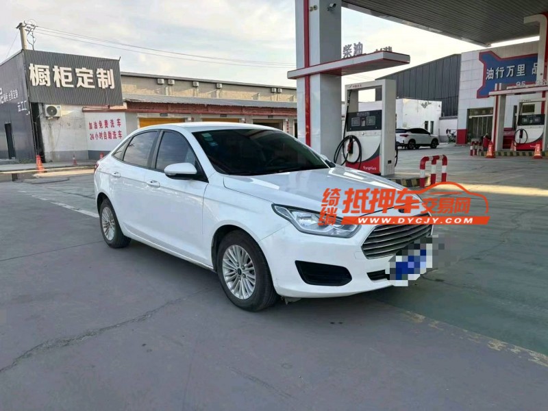 保定18年福特福睿斯2