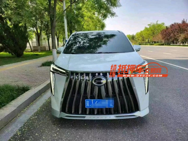 保定23年传祺M81