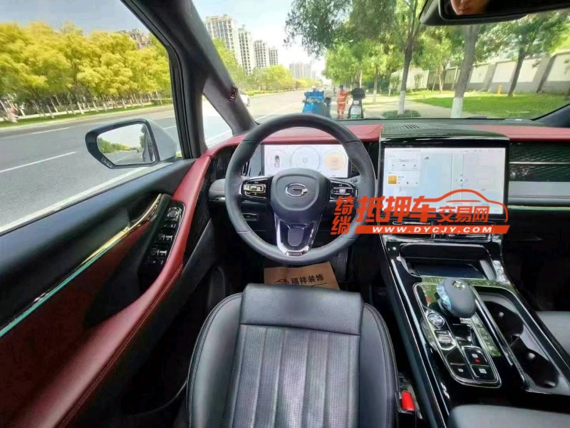 保定23年传祺M87