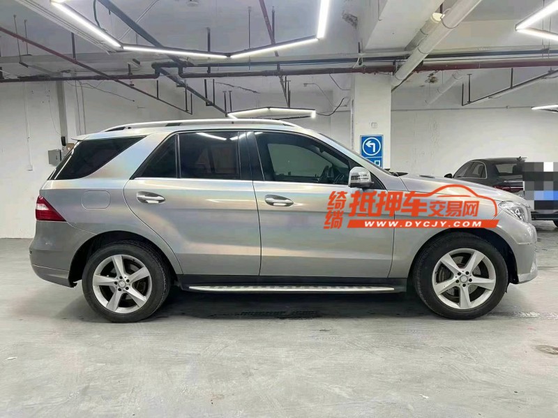 广州13年奔驰ML4