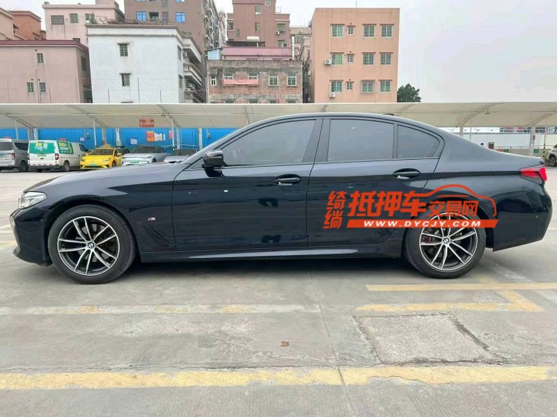 广州21年宝马5系4