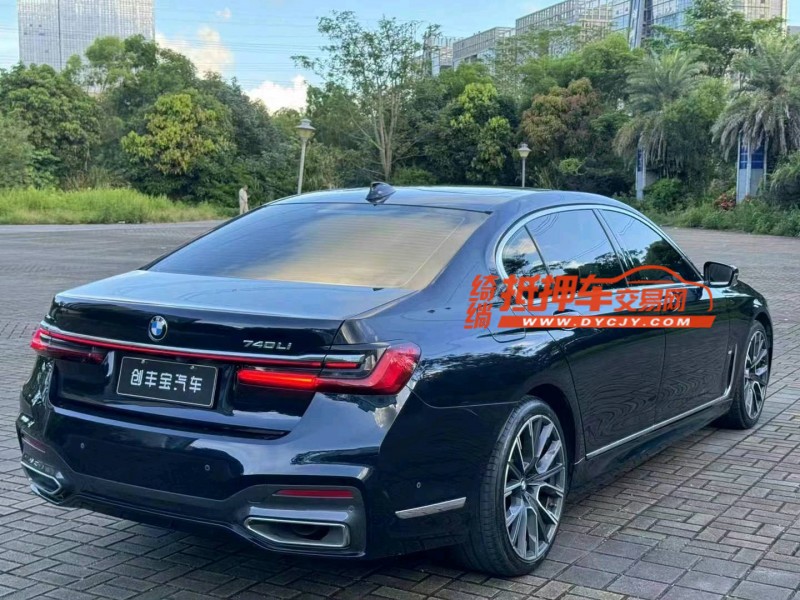 广州22年宝马7系4