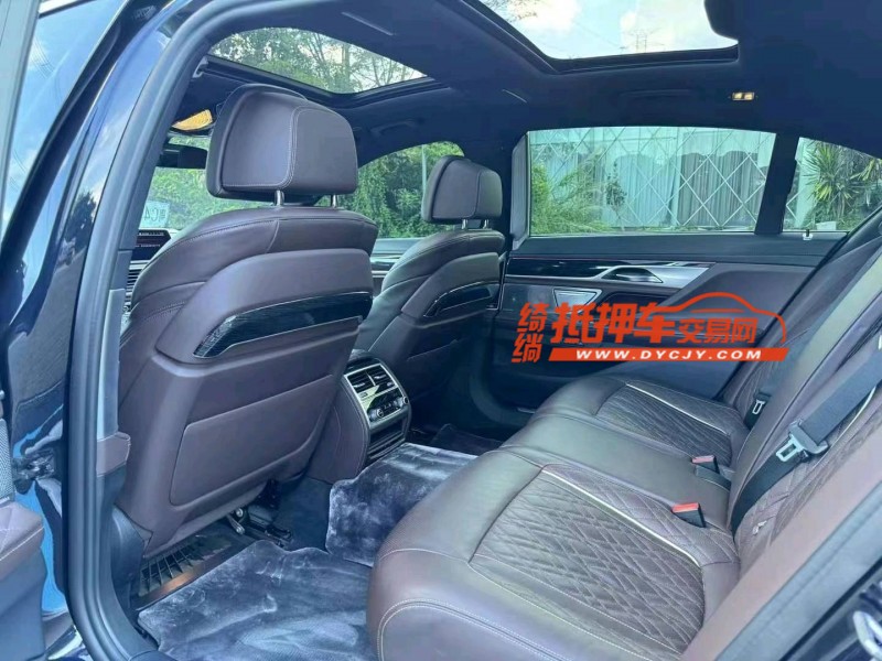 广州22年宝马7系8