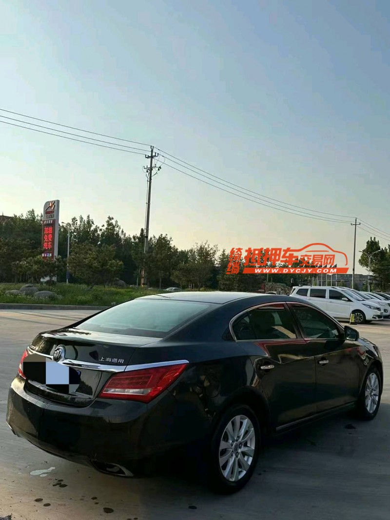 潍坊15年别克君越4