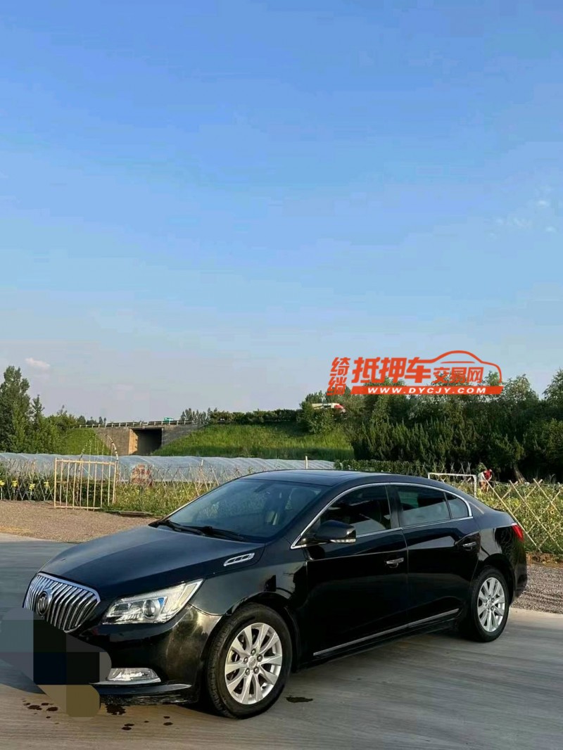 潍坊15年别克君越5