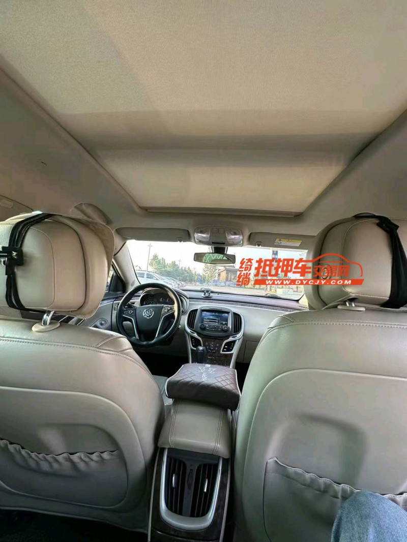 潍坊15年别克君越8