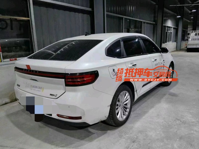 銅仁21年寶駿RC53