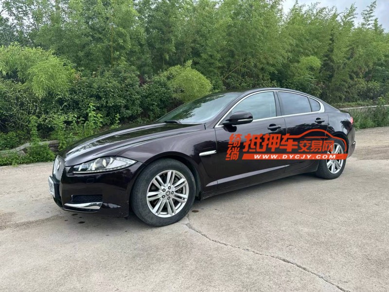 青岛13年捷豹XF2