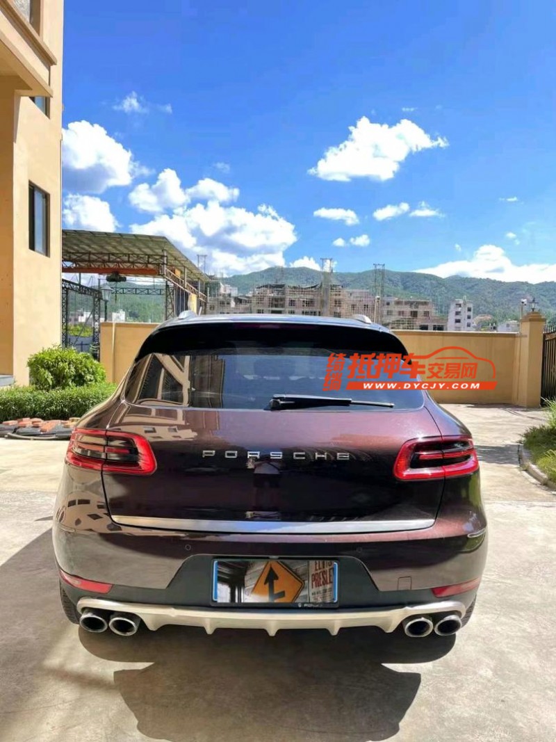 玉林16年保時捷Macan6