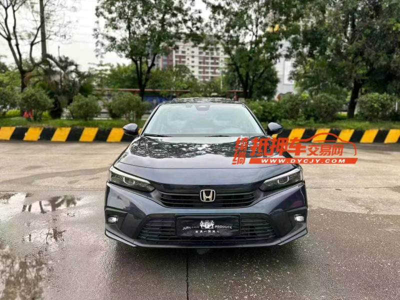 汕头24年本田思域1