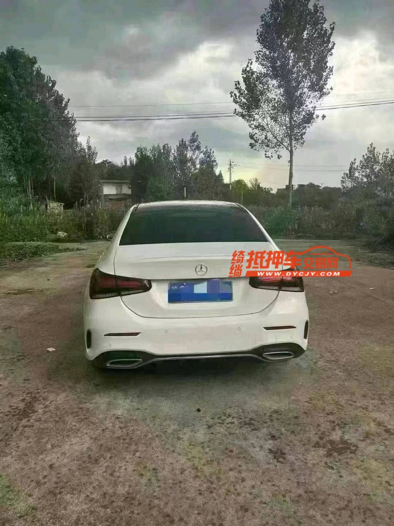 东营20年奔驰A3