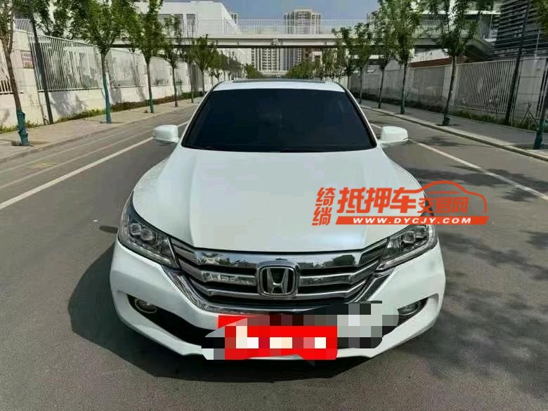济宁14年本田雅阁1