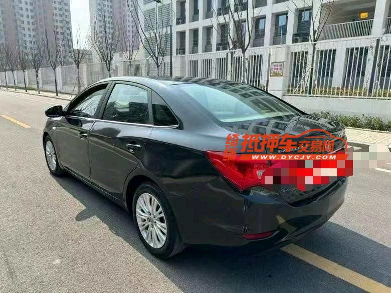 济宁17年别克英朗8