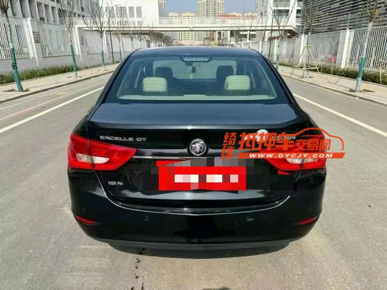 济宁17年别克英朗9