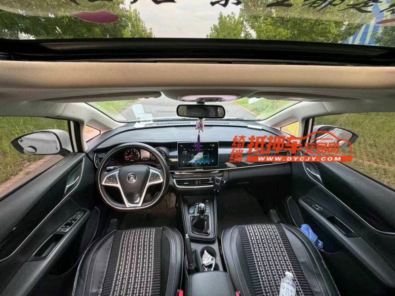 淄博19年比亚迪宋MAX5