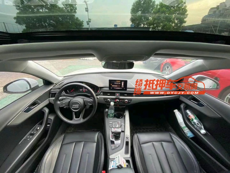广州18年奥迪A4L9