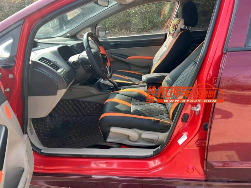 青岛14年本田思域6