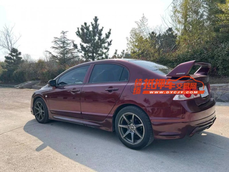 青岛14年本田思域8