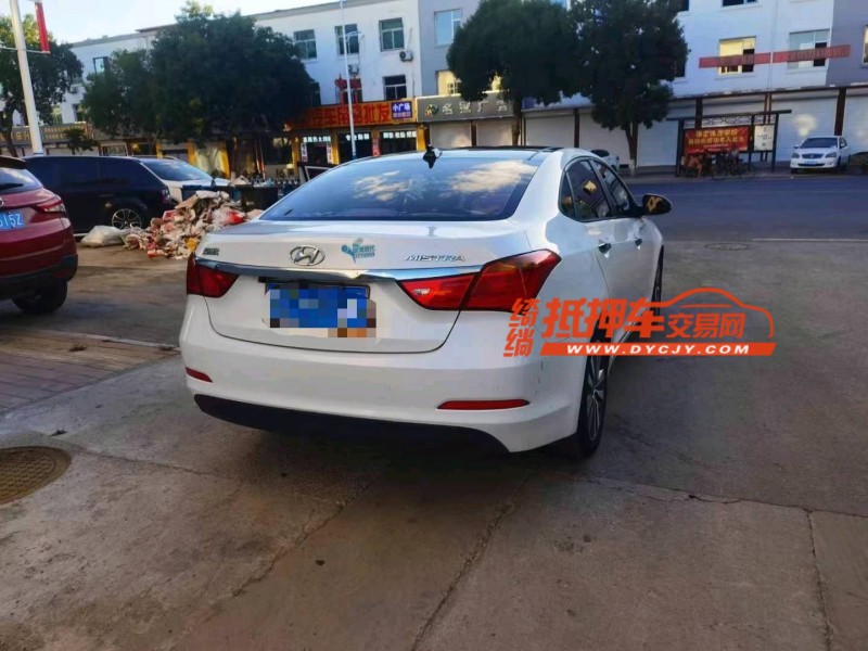 保定16年现代名图4